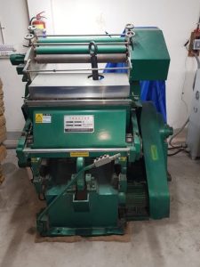 hot foil stamping and die cutting machine